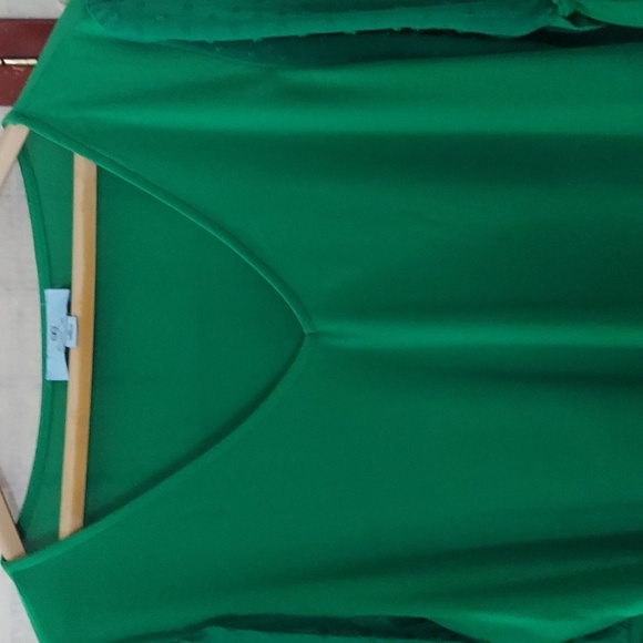 CECE Green V Neck Tie Sleeve Blouse Top Sz XL - Picture 3 of 10